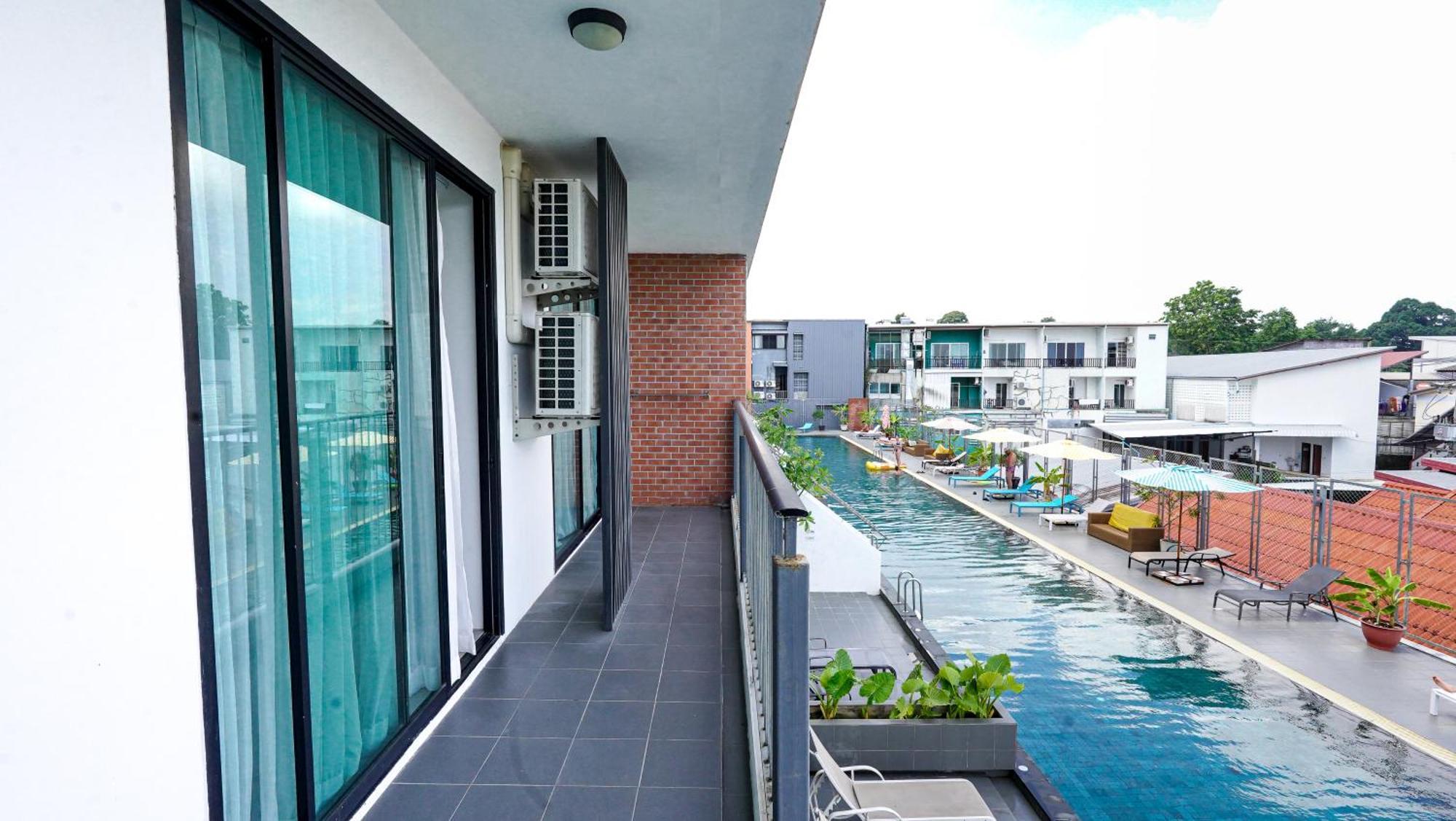 Marina House Muaythai Ta-Iad Phuket 查龙 外观 照片