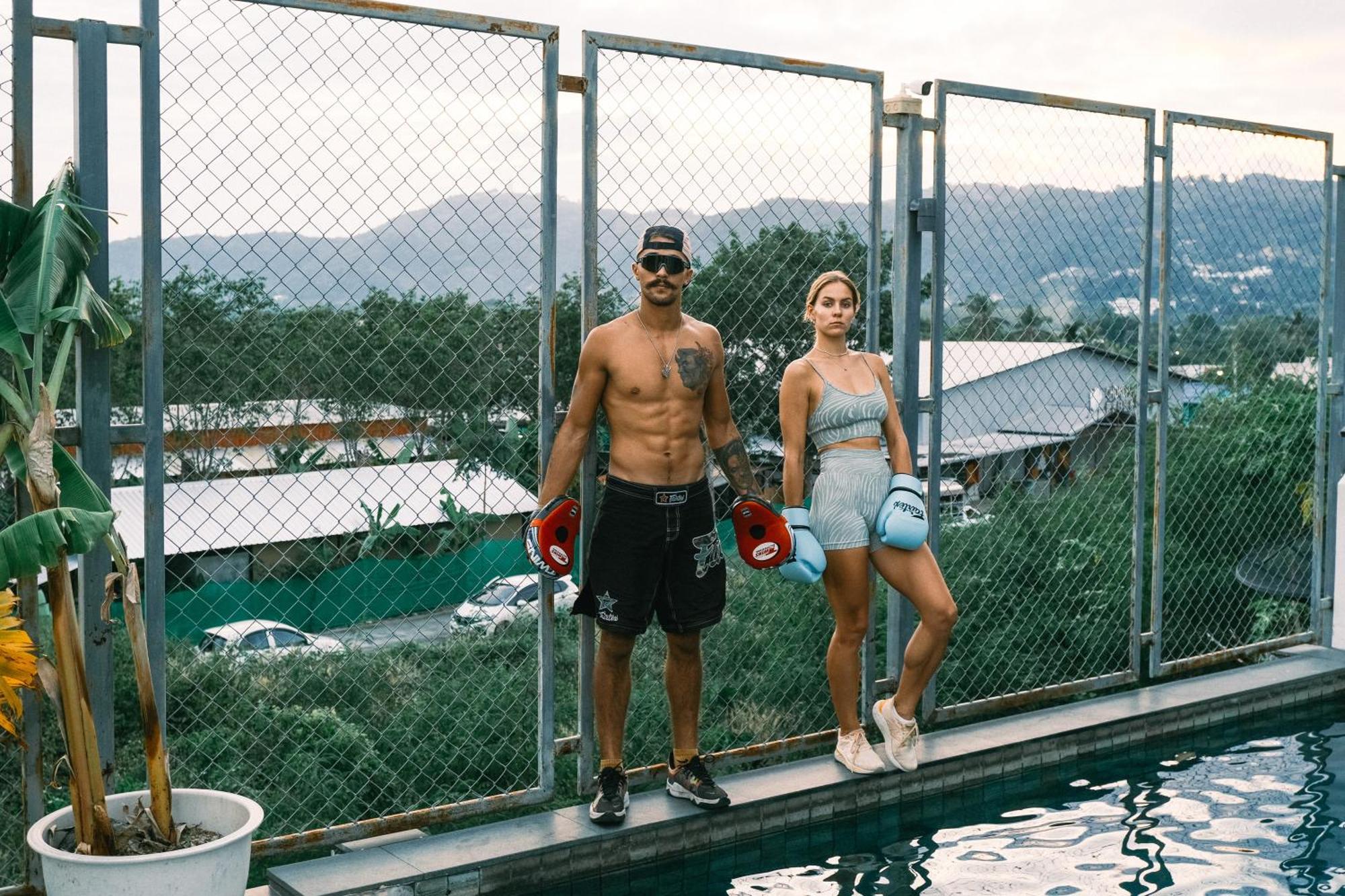 Marina House Muaythai Ta-Iad Phuket 查龙 外观 照片