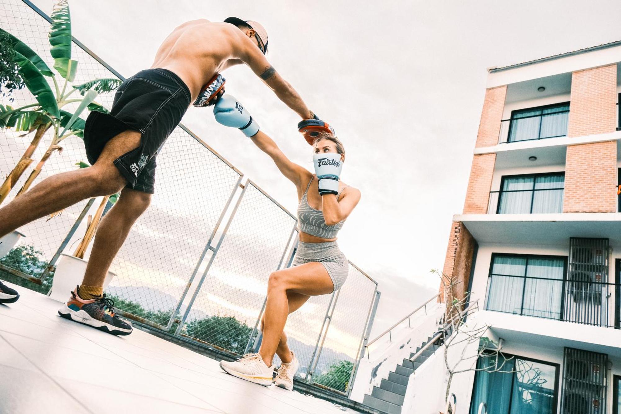 Marina House Muaythai Ta-Iad Phuket 查龙 外观 照片