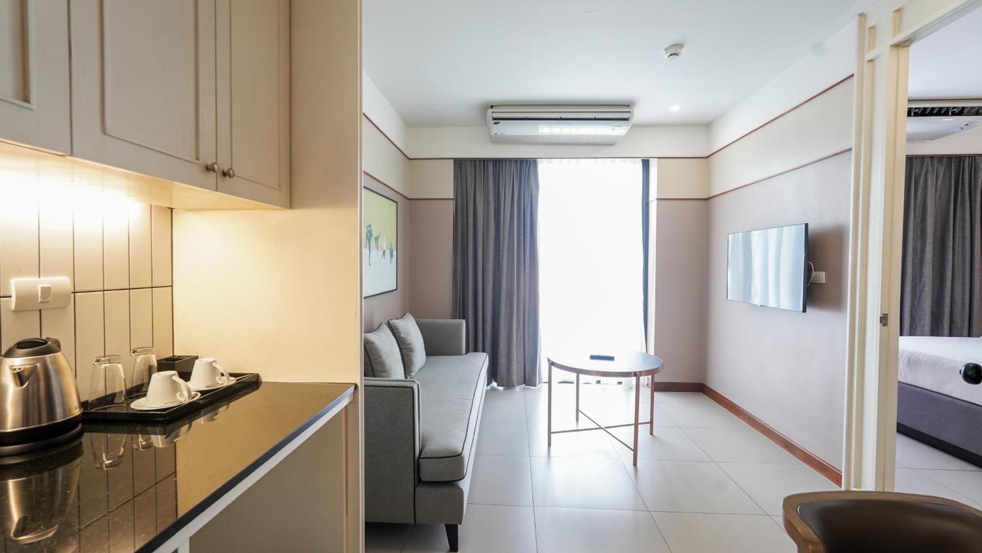 Marina House Muaythai Ta-Iad Phuket 查龙 外观 照片