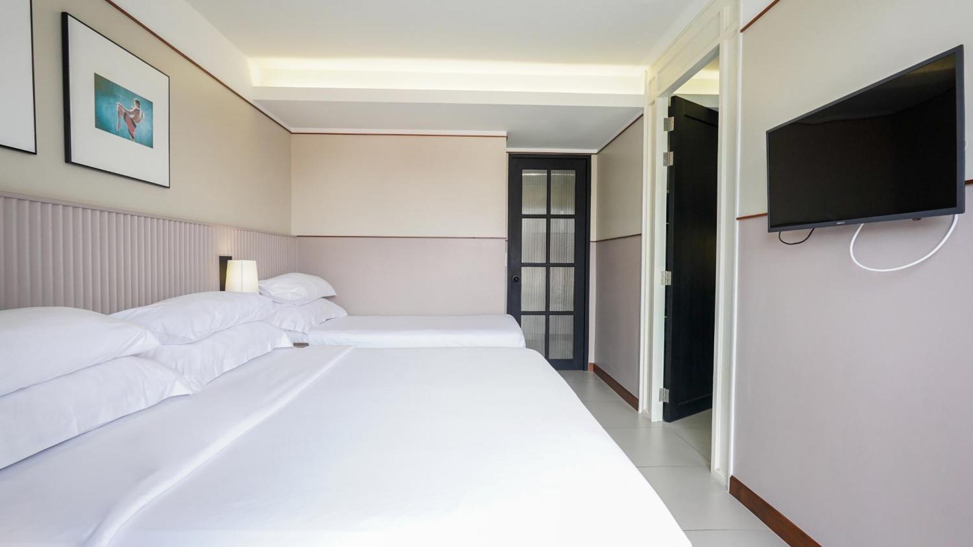 Marina House Muaythai Ta-Iad Phuket 查龙 外观 照片
