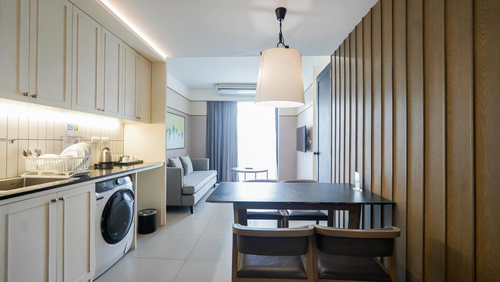 Marina House Muaythai Ta-Iad Phuket 查龙 外观 照片